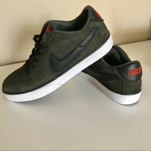 nike 6.0 mavrk low